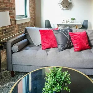 Apartment Frontdesk 917 Locust St Apts Downtown St Louis